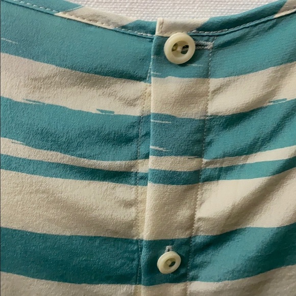 Fossil blue and white button back blouse - Picture 4 of 4